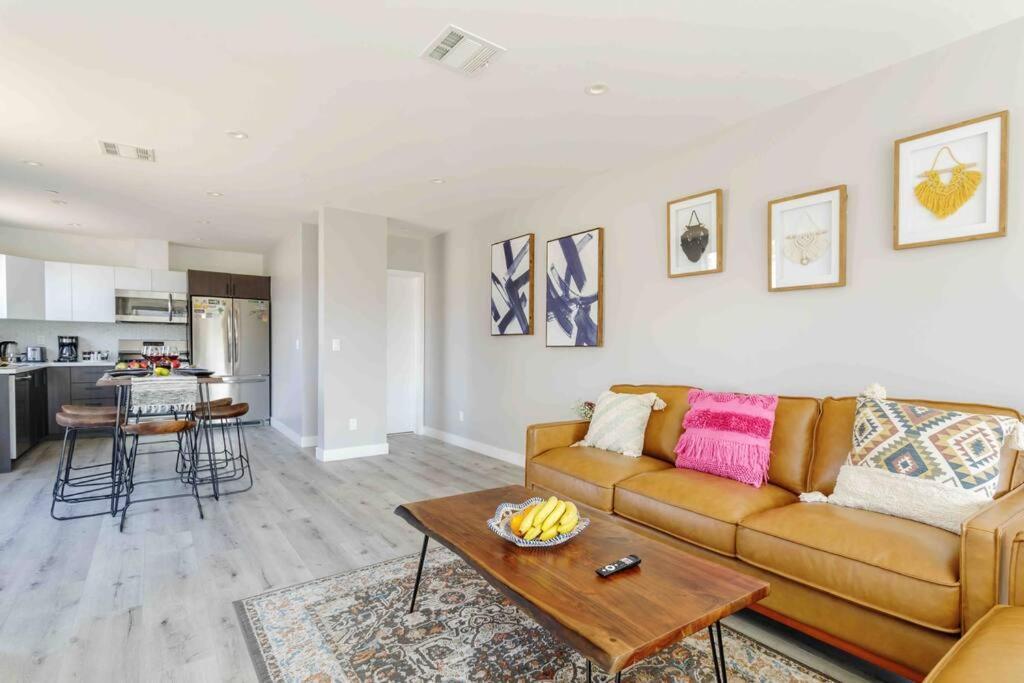 Hollywood Art House With Bright Sunlight Apartment ลอสแอนเจลิส ภายนอก รูปภาพ